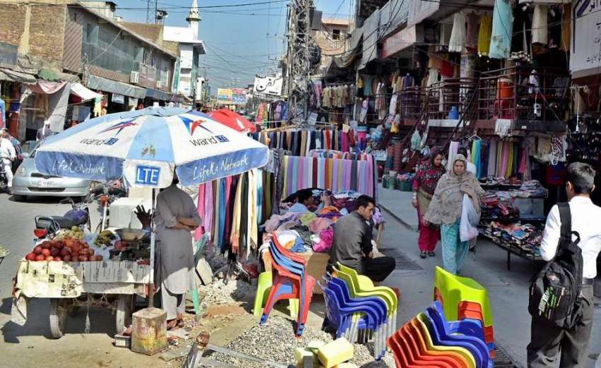 راولپنڈی: صادق آباد مین بازار میں تجاوزات کے باعث ٹریفک ..