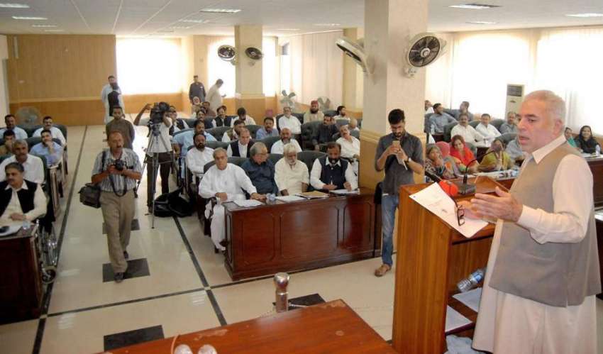 راولپنڈی: ٹی ایم اے کے ماہانہ اجلاس کی صدارت میئر سردار نسیم ..