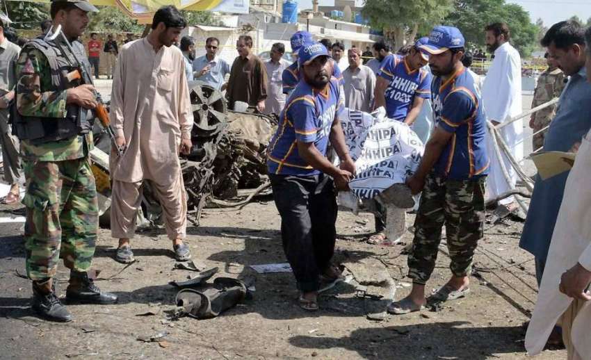 کوئٹہ: شہداء چوک کے قریب بم دھماکے میں جاں بحق ہونیوالے افراد ..