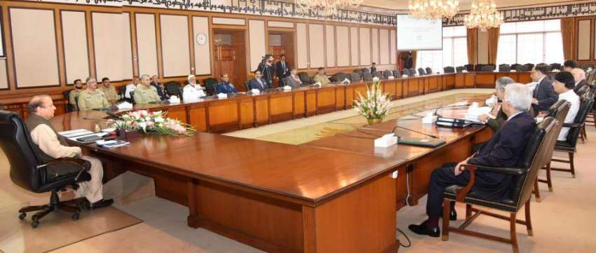 اسلام آباد: وزیر اعظم نوازشریف قومی سلامتی کمیٹی کے اجلاس ..