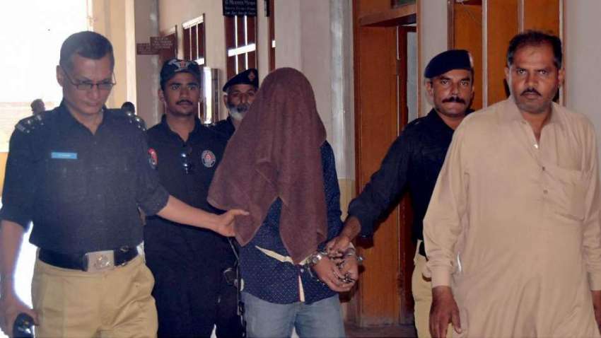 حیدر آباد: بچے کے قتل کے الزام میں گرفتار ملزم کو عدالت میں ..