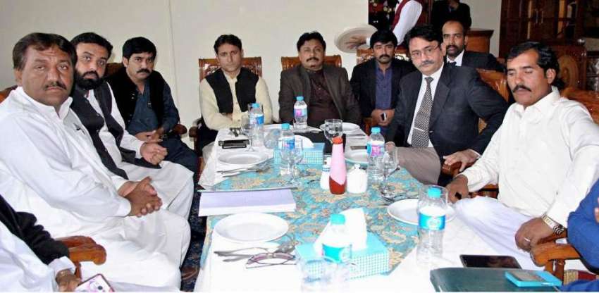 حیدر آباد: پاکستان تحریک انصاف لیبر ونگ کے اجلاس میں نعیم ..