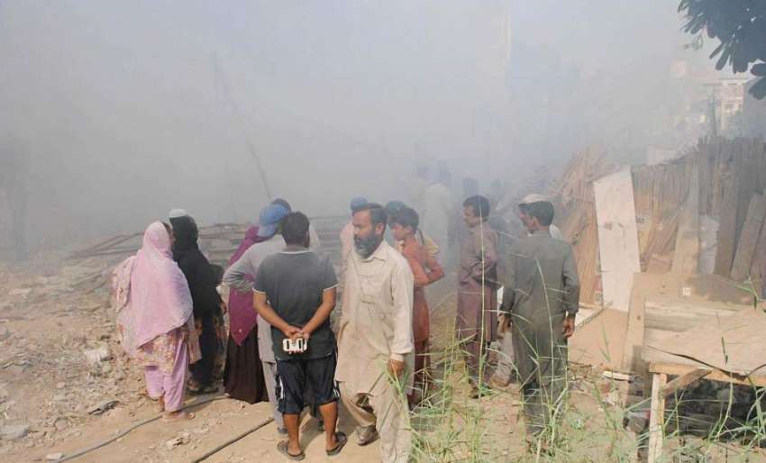 حیدر آباد: آٹو بھان روڈ پر جھونپڑیوں میں لگنے والی آگ سے ..