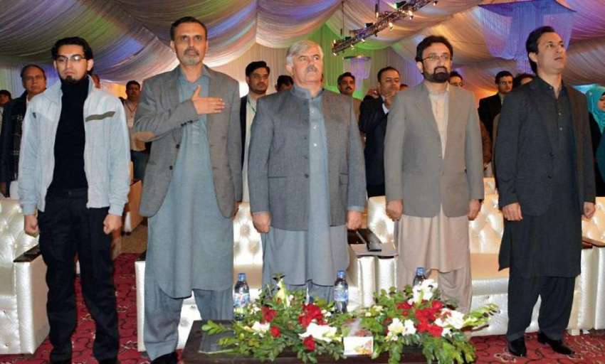 پشاور: نیشنل یوتھ کارنیوال افتتاح کے موقع پر صوبائی وزیر ..