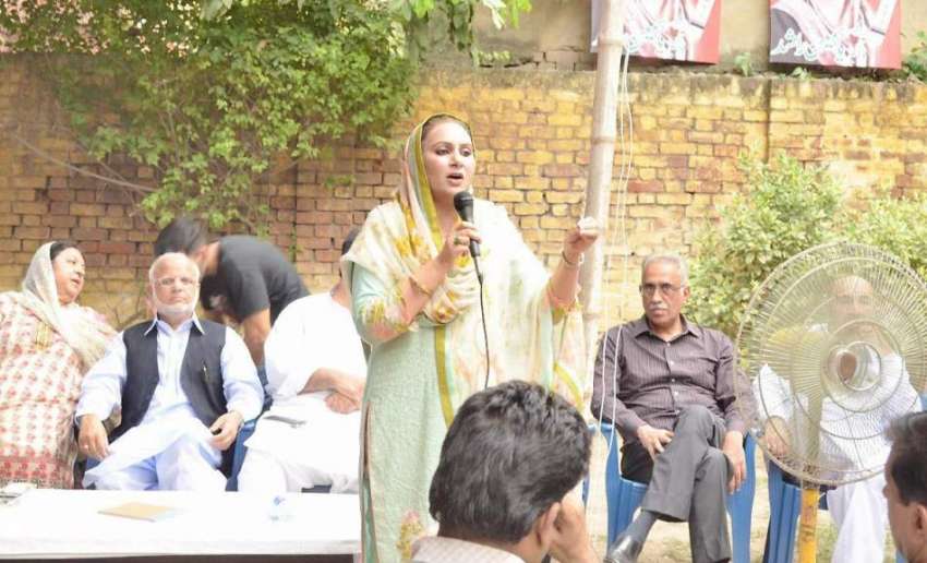 لاہور:تحریک انصاف کی جانب سے حلقہ این اے 120کی انتخابی مہم ..