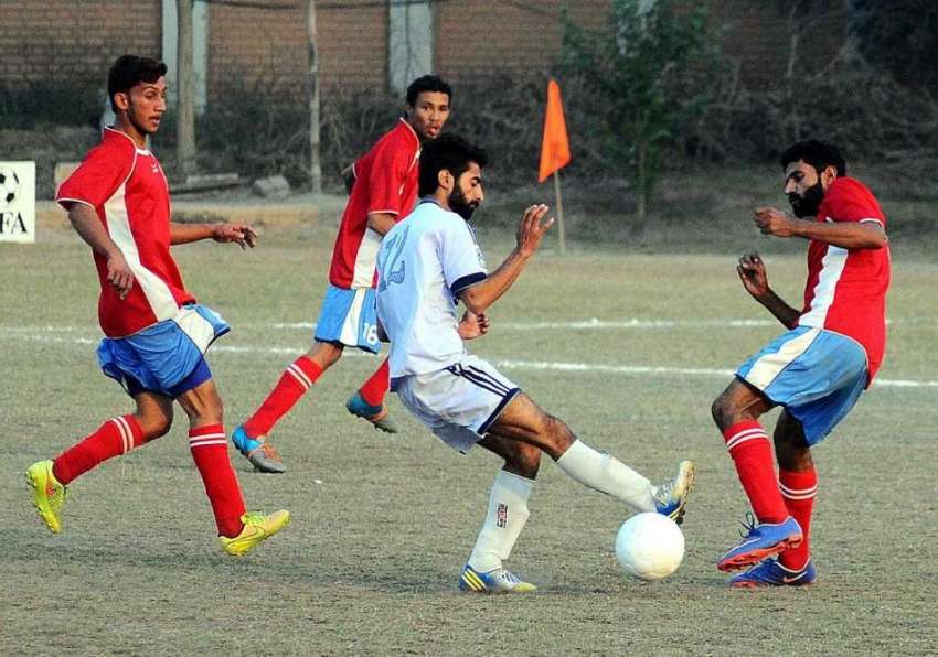 ملتان: فیصل شہید فٹ بال کلب کبیروالا اور ستلج فٹبال کلب بہاولپور ..