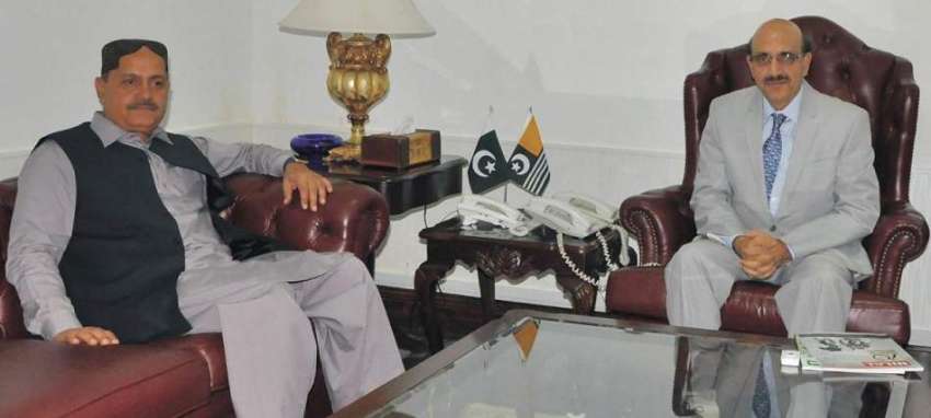 اسلام آباد: صدر آزاد کشمیر سردار مسعود خان سے ڈپٹی سپیکر ..