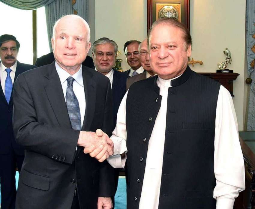 اسلام آباد: وزیر اعظم نواز شریف سے امریکی سینیٹر جان مکین ..