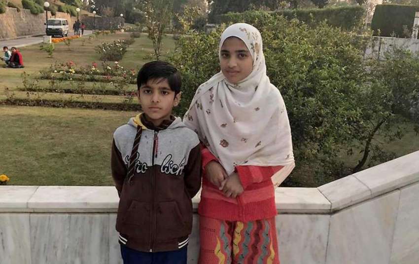 اسلام آباد: ایوان صدر عوام کے لیے کھولے جانے کے بعد بچے ایک ..