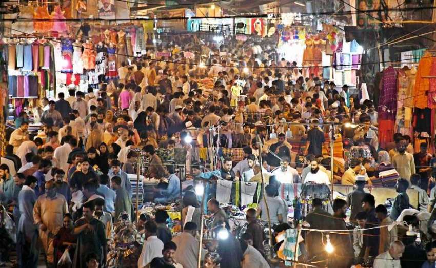 راولپنڈی: عید قربان کی تیاریوں میں مصروف شہریوں کا باڑہ ..