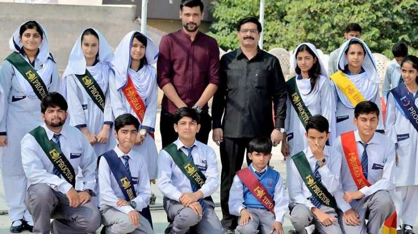 راولپنڈی: الائیڈ سکول مورگاہ میں تقسیم انعامات کے موقع پر ..