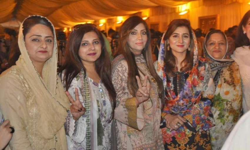 لاہور: تحریک انصاف کے زیر اہتمام مقامی ہوٹل میں منعقدہ تقریب ..