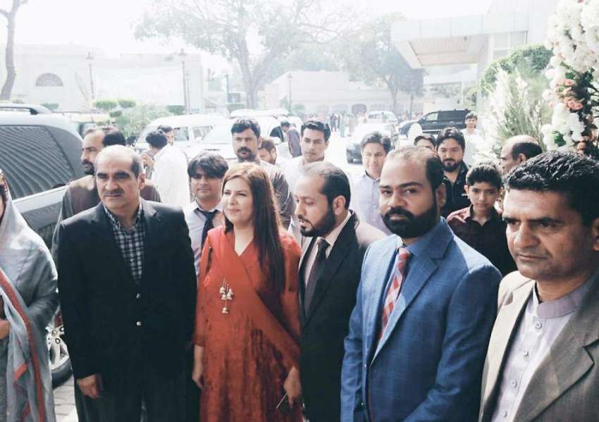 لاہور: وفاقی وزیر ریلوے خواجہ سعد رفیق، صوبائی وزیر صحت ..