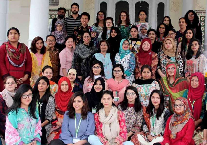 راولپنڈی: مقامی یونیورسٹی میں منعقدہ سیمینار کے اختتام ..