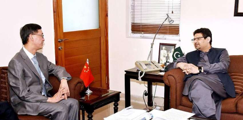 اسلام آباد: وزیراعظم کے مشیر مفتاح اسماعیل سے چین کے سفیر ..