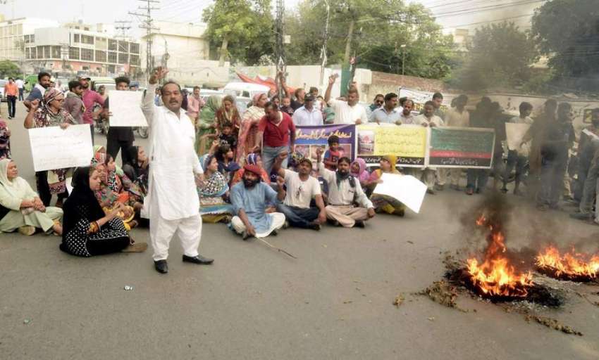 لاہور: پاکستان قومی مسیحا پارٹی (حقیقی گروپ) کے چیئرمین شکیل ..