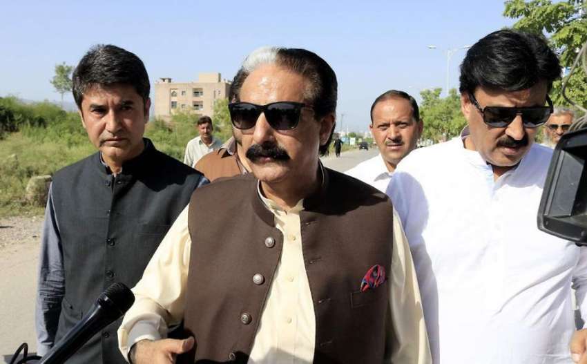 اسلام آباد: مسلم لیگ ن کے رہنما چوہدری تنویر احتساب عدالت ..
