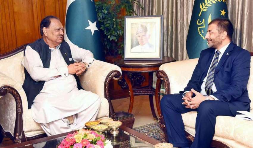 اسلام آباد: صدر مملکت ممنون حسین سے نیوزی لینڈ کے سفیر ڈاکٹر ..