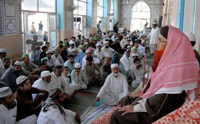 راولپنڈی: قدیمی جامع مسجد میں حافظ اقبال رضوی جمعتہ المبارک ..