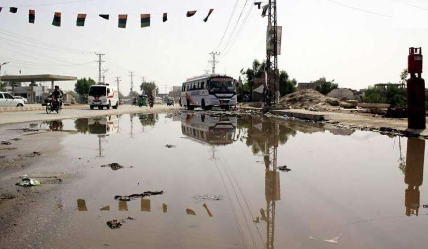 حیدر آباد: ہالا ناکہ روڈ پرسیوریج کا پانی جمعہ ہے جس سے لوگوں ..