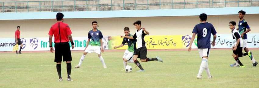 لاہور: سپورٹس بورڈ پنجاب کے زیر اہتمام اور پنجاب فٹبال ایسوسی ..
