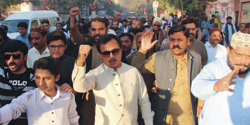 حیدر آباد: پاکستان تحریک انصاف سندھ کے رہنما حلیم عادل شیخ ..