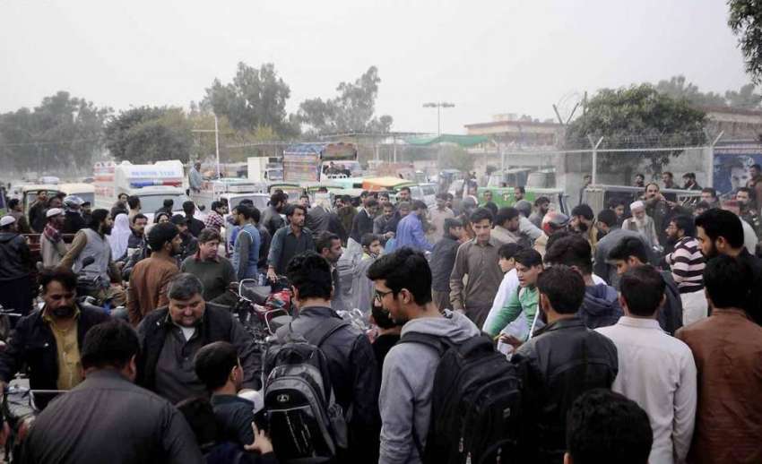 راولپنڈی: جہاز گراؤنڈ میں دن دیہاڑی ہونیوالے ڈکیتی کے بعد ..
