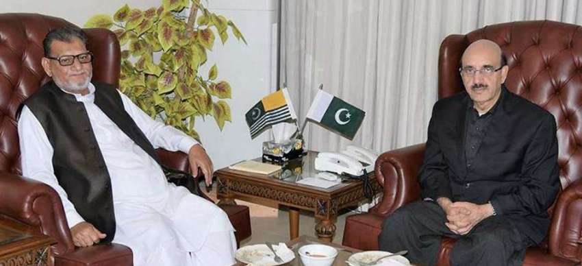 اسلام آباد: صدر آزاد کشمیر سرداسر مسعود خان سے سابق وائس ..