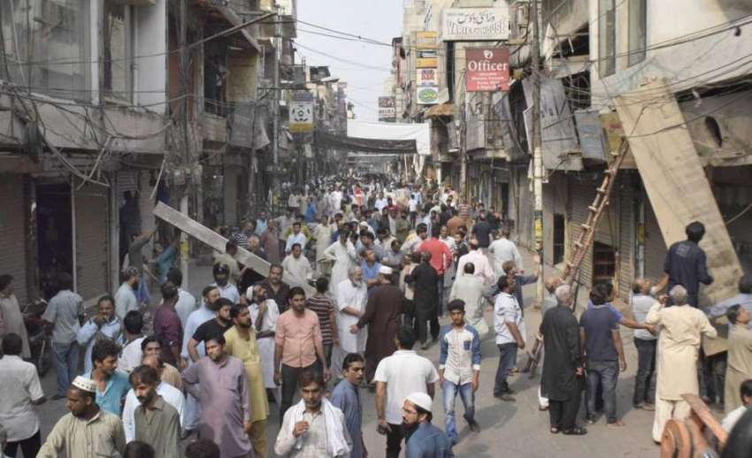 لاہور: انارکلی بازار میں تجاوزات کیخلاف گرینڈ آپریشن کے ..