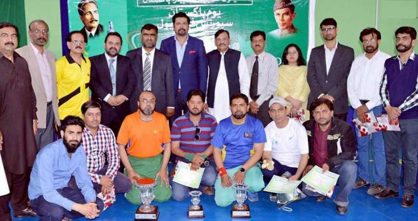 راولپنڈی: انٹر میڈیا ٹیبل ٹینس ٹورنامنٹ کی تقریب تقسیم انعامات ..