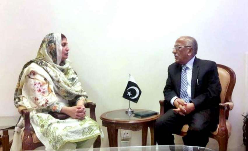 اسلام آباد: وزیر مملکت محمد یوسف شیخ سے سینیٹر ستارہ ایاز ..