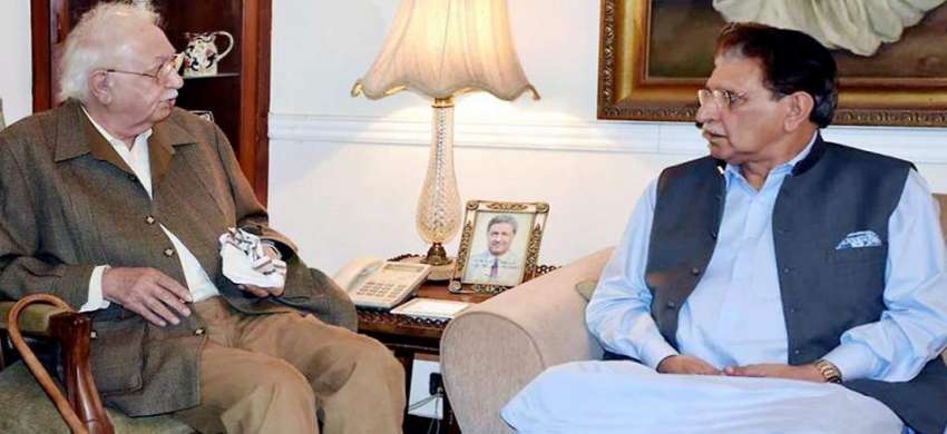 اسلام آباد: وزیر اعظم آزاد کشمیر راجہ فاروق حیدر خان سے سابق ..