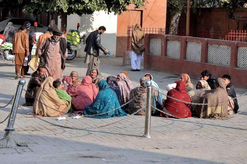 راولپنڈی: بی بی ایچ ہسپتال میں نامناسب سہولیات نہ ہونے کے ..