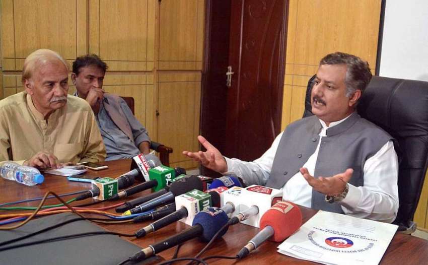 کوئٹہ: ڈپٹی انسپکٹر جنرل پولیس (CTD) بلوچستان اعتزاز احمد ..