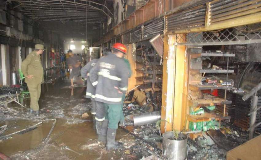 لاہور: برکت مارکیٹ میں واقع عمارت میں آتشزدگی سے تباہی کا ..
