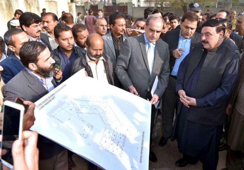 راولپنڈی: وفاقی وزیر ریلوے شیخ رشید احمد کو گورنمنٹ ڈگری ..