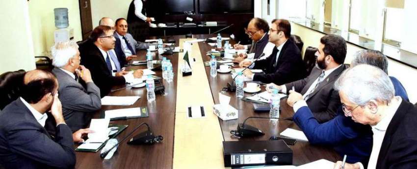 اسلام آباد: وفاقی وزیر قانون سید علی ظفر ایک اجلاس کی صدارت ..