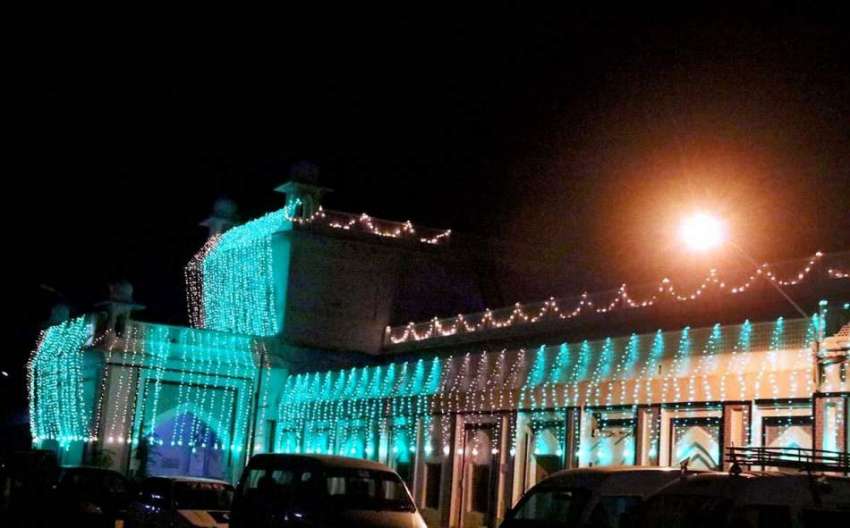 حیدر آباد: جشن یوم آزادی کی آمد کے سلسلہ میں ریلوے اسٹیشن ..