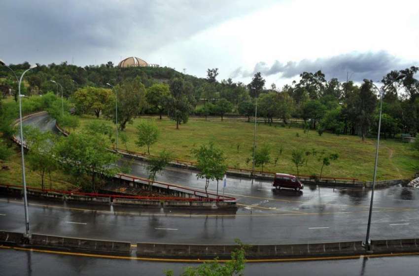 اسلام آباد: بارش کے بعد وفاقی دارالحکومت کا خوبصورت منظر۔