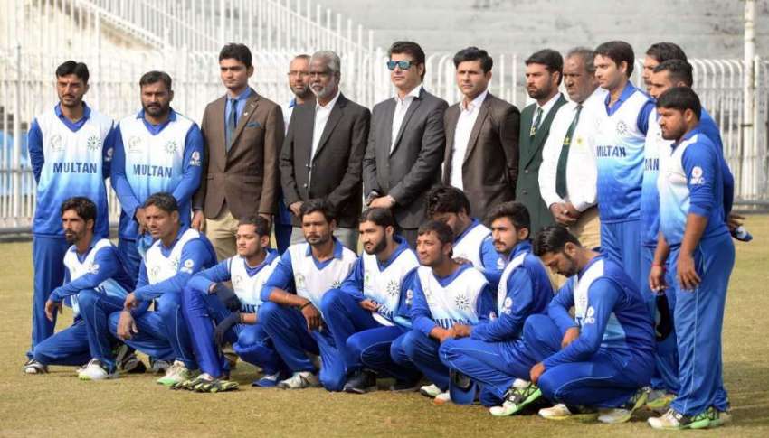 راولپنڈی: پاکستان کرکٹ ٹیم کے سابق کھلاڑی عبدالرزاق اور ..