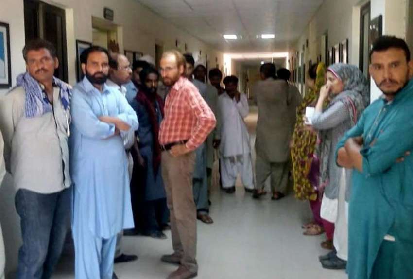 راولپنڈی: ریڈیو پاکستان کے ملازمین اپنے مطالبات کے حق میں ..