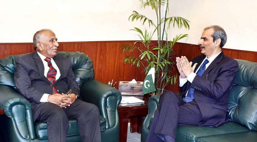 اسلام آباد: وزیر مملکت برائے ہیلتھ نوید کامران ، نگران وزیر ..
