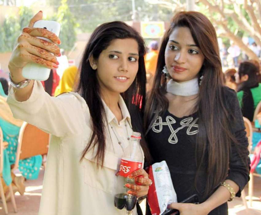 لاہور: وائز کالج گلبرگ میں سالانہ سپورٹس گالا کے موقع پر ..