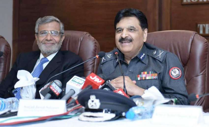 کراچی: آئی جی سندھ پولیس امجد جاوید سلیمی کورنگی ایسوسی ..