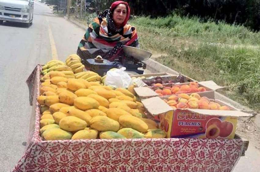اسلام آباد: وفاقی دارالحکومت کے علاقہ چک شہزاد میں ایک خاتون ..