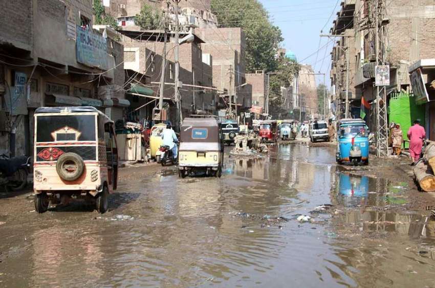 حیدر آباد: ناکہ روڈ رپر سیوریج کے پانی کے باعث شہریوں کو ..