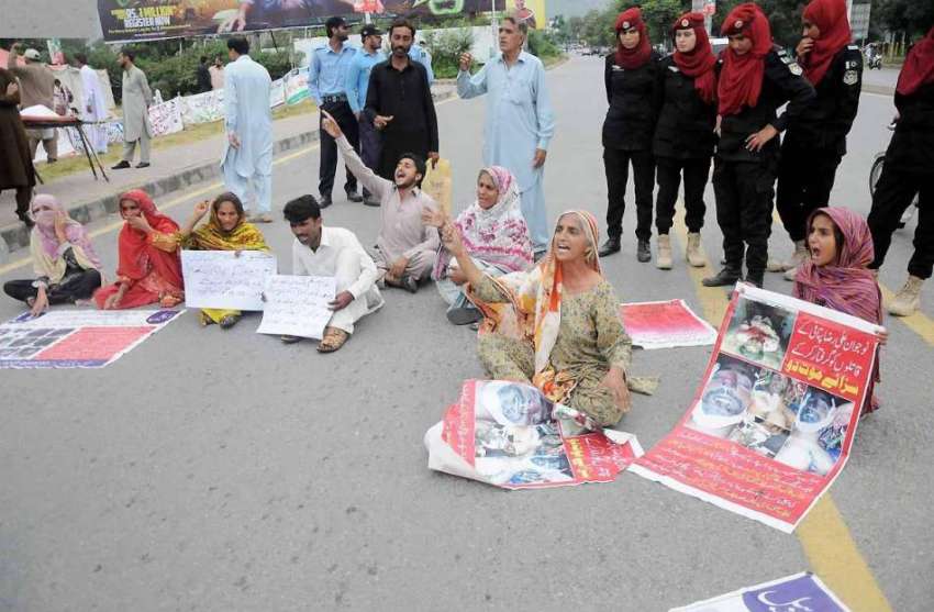 اسلام آباد: علی رضا کے قاتلوں کی گرفتاری کے لیے اہلخانہ ایف ..