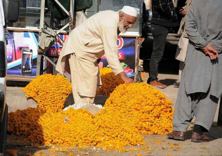 راولپنڈی: کرسمس ڈے کے قریب آتے ہی پھول فروشوں کی چاندی، ایک ..