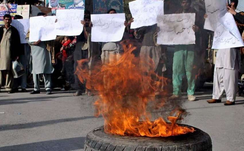 راولپنڈی: پی ٹی آئی کے کارکن سانحہ قصور کے خلاف پریس کلب ..