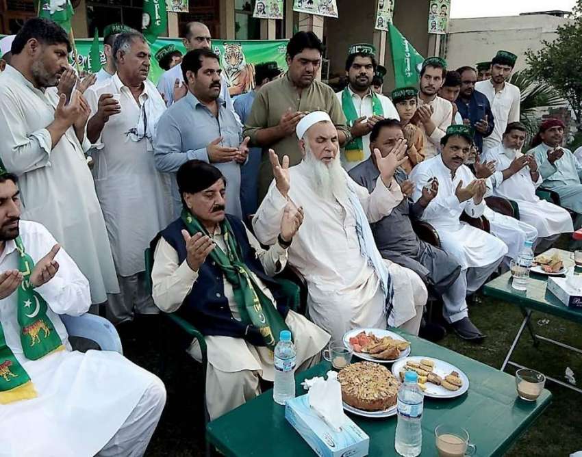 اٹک: سنگین آباد میں امان اللہ خان کے زیر اہتمام کارنر میٹنگ ..